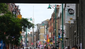 London through a different lens: a Street Photography Walk