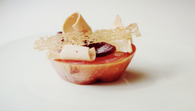 Cueillette, dégustation de vin, préparation d'un menu unique avec un grand chef